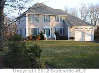 51 Ashton Ave, North Kingstown, RI 02852