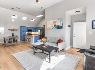 2032 Mallard Dr, Lewisville, TX 75077