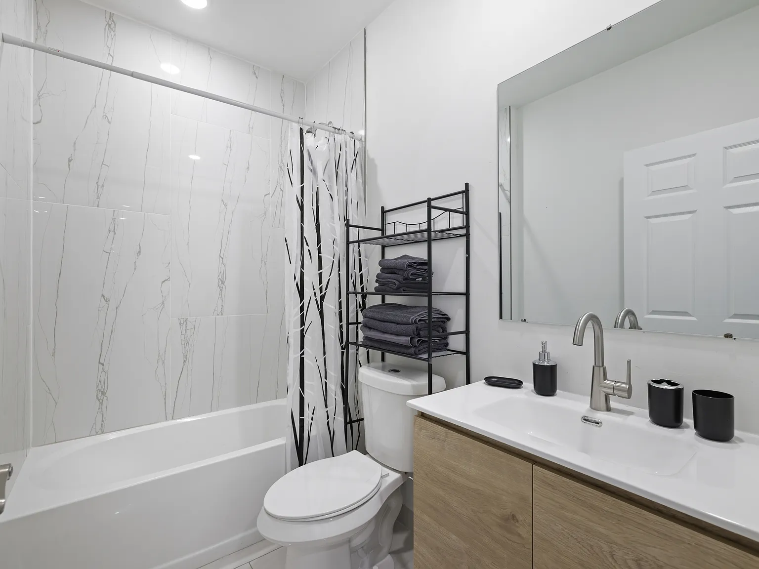 674 Windermere Drive - 1 — Photo 3