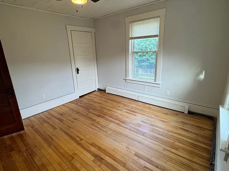 8 Union St. — Photo 10