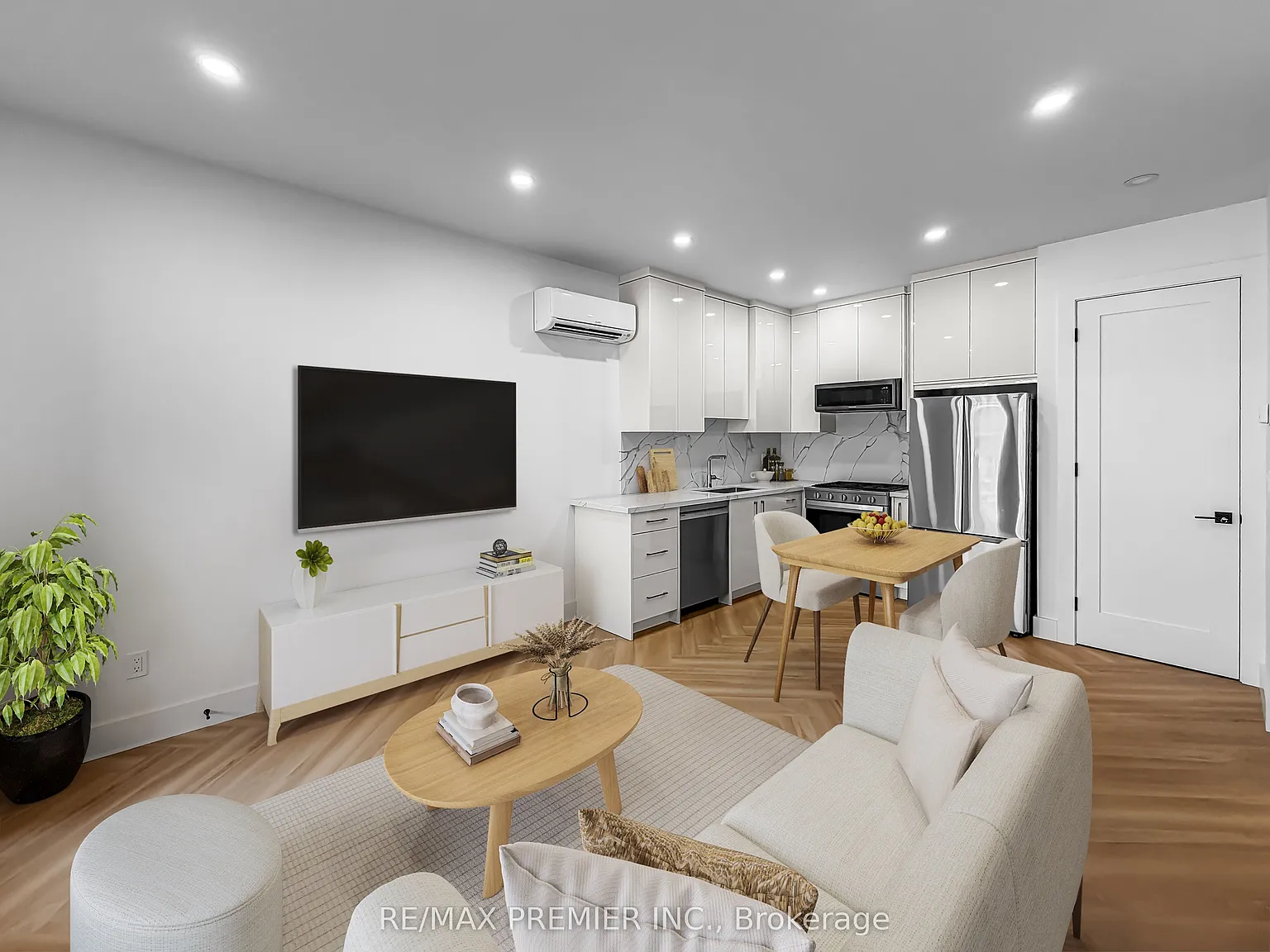 2 bed, $3,150 — Photo 2