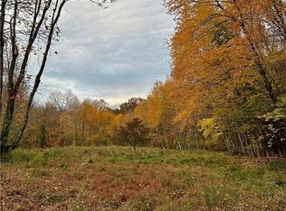 498 Lantern Hill Rd, Stonington, CT 06378