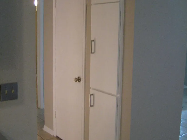 Closet & Storage