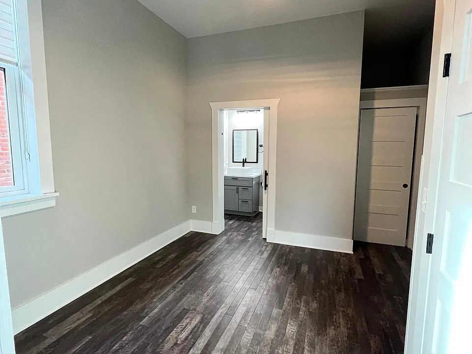 200 S Pikes Peak Ave #7