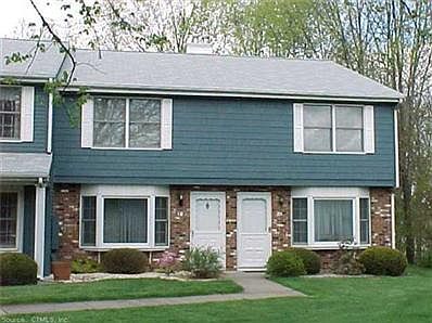2nd image of 20 Concord Dr