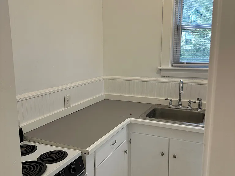 9 Fairbanks St #2 — Photo 1