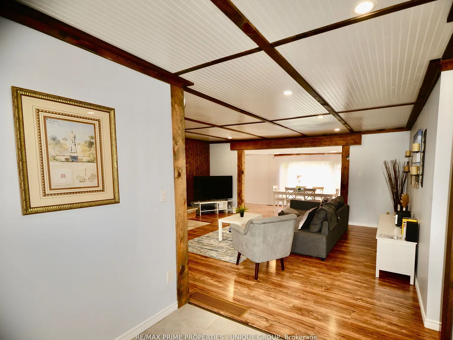 2 bed, $4,000 — Photo 3