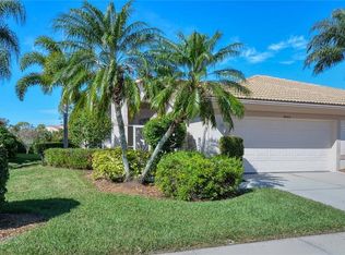 9563 Forest Hills Cir, Sarasota, FL 34238