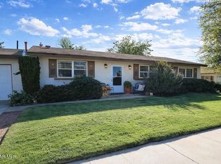 1890 Hamilton St, Simi Valley, CA 93065