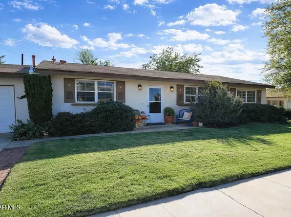 1890 Hamilton St, Simi Valley, CA 93065