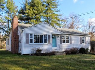 169 City View Rd, Westfield, MA 01085