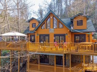 91 Double Springs Dr, Almond, NC 28702