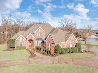 10984 Hearthstone Ln, Bentonville, AR 72712