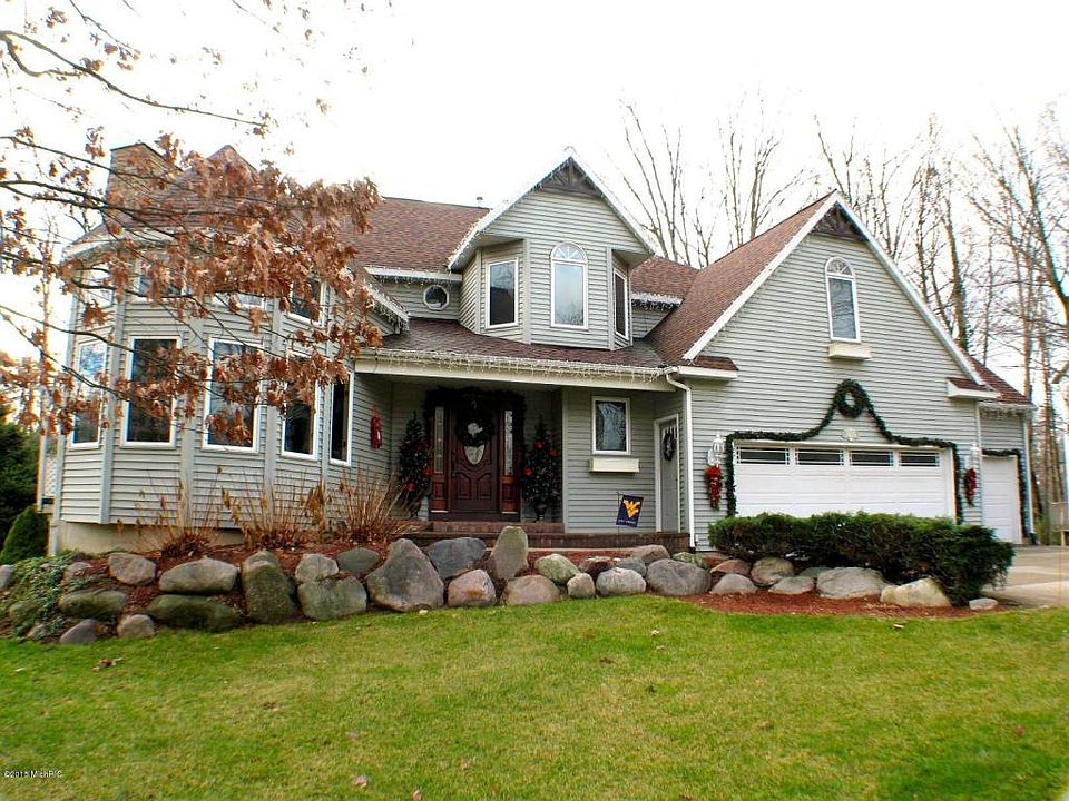 1st image of 7415 Hidden Forest Dr