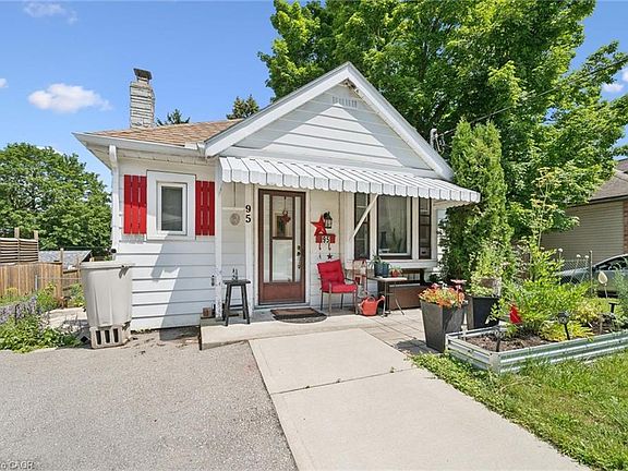 4th image of 95 Forest Rd