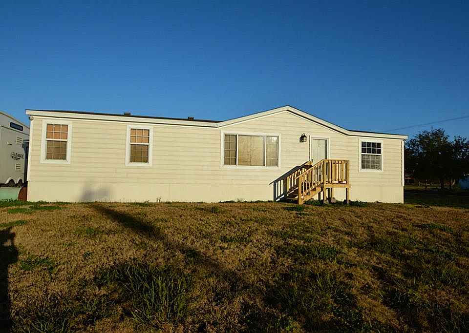 1st image of 8525 Avenue E 1/2