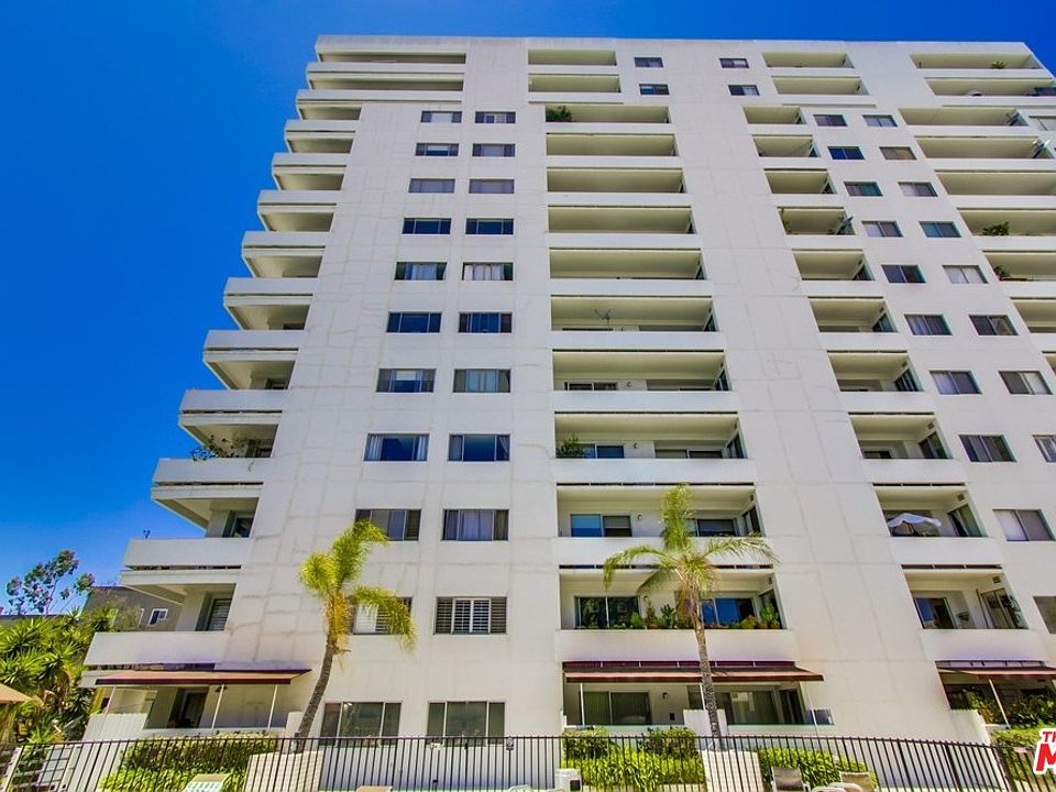 1st image of 7250 Franklin Ave Unit 704