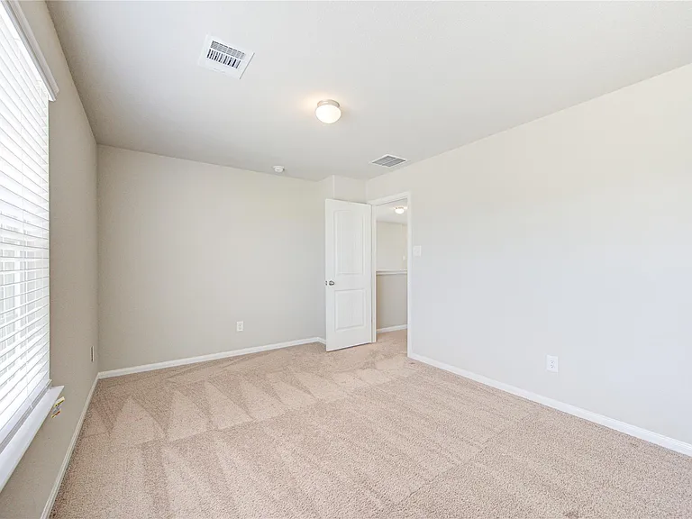 3707 W Alessano Ln — Photo 31