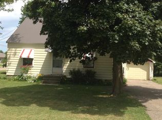 1911 Chestnut St, Wisconsin Rapids, WI 54494