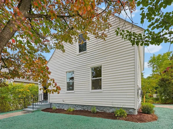 6 Harris Ave, Milford, MA 01757