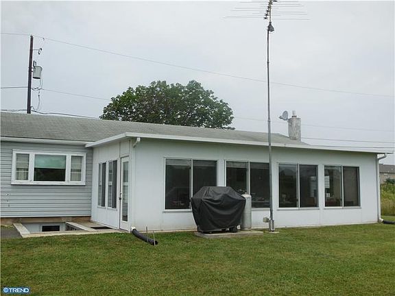 Exterior Back