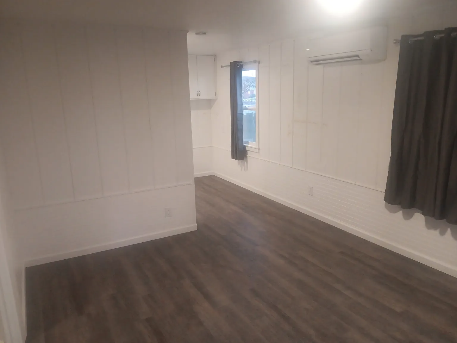 142 7th St photo 1