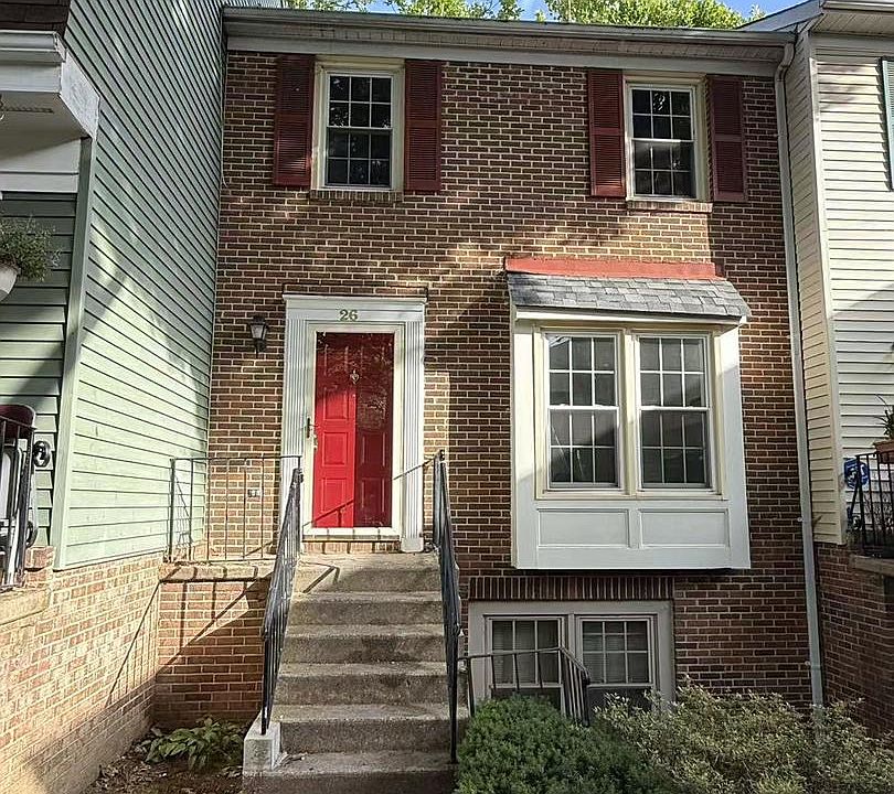 1st image of 26 Kettle Ct #7-13