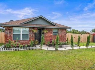 814 Vz County Road 3223, Wills Pt, TX 75169