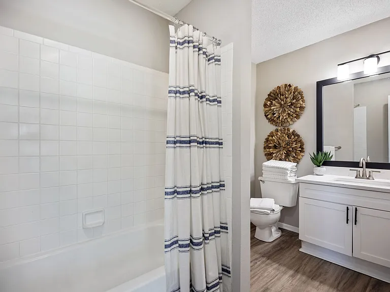 420 Michelle Linnea Dr — Photo 31