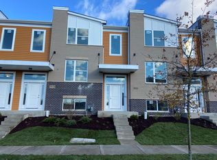 29W724 Cambridge Ct, Warrenville, IL 60555