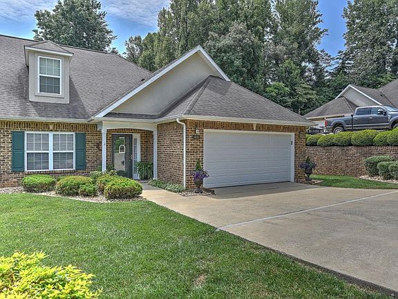 2nd image of 1832 Cottage Dr #0