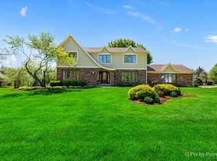 41W217 Weybridge Dr, St Charles, IL