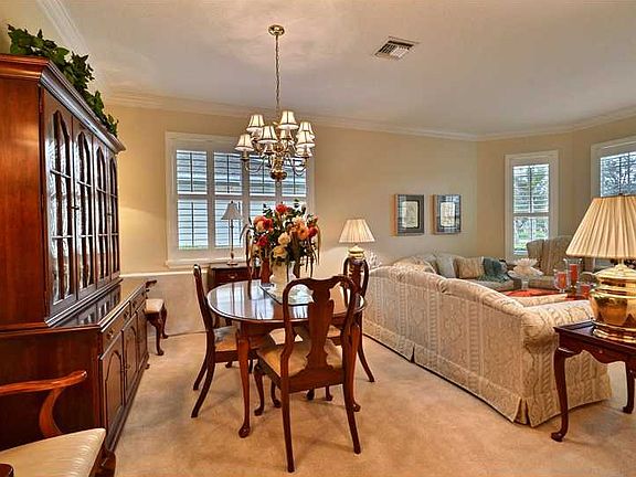 5th image of 3207 Ashford Sq