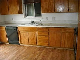 2nd image of 2135 South Ave