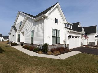 6959 Maple Dr E, Bath, PA 18014
