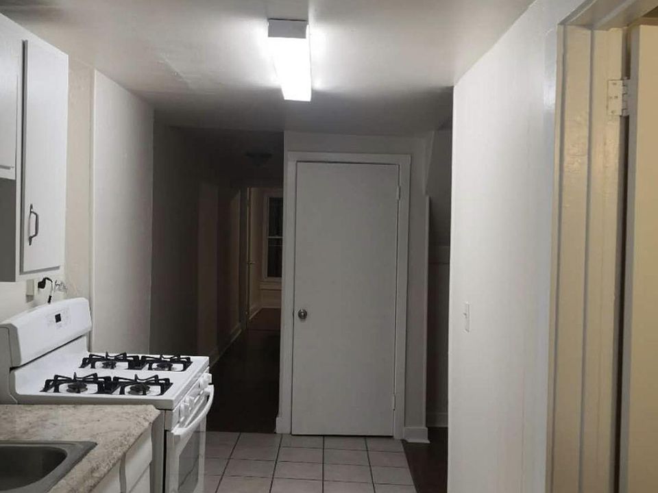 2nd image of 752 Elmwood Ave #2