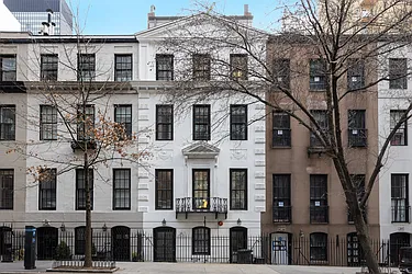 241 East 48th Street in Turtle Bay