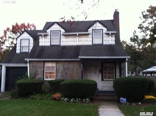1st image of 642 Joy Blvd
