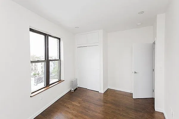 Rented by Jonis Realty | media 11