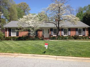 2812 Watauga Dr, Greensboro, NC 27408