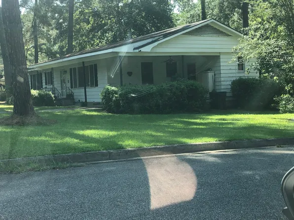 213 Tucwal St, Thomasville, GA 31792