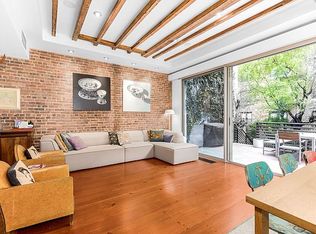 308 W 19th St #1, New York, NY 10011