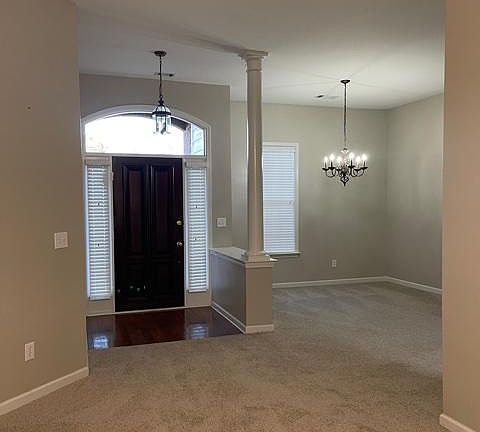 2nd image of 8800 Alderwood Way