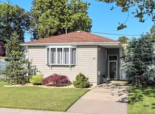 60 Cordelia Ave, Staten Island, NY 10309