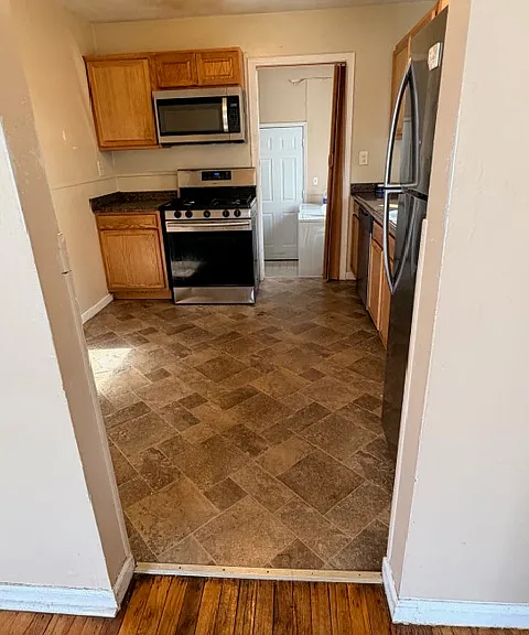 34295 Glover St — Photo 23