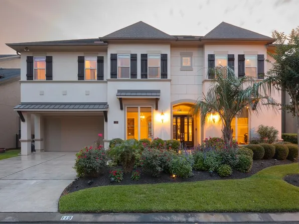 119 Blue Water Way Pvt, Kemah, TX 77565