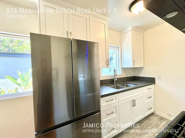 876 Manhattan Beach Blvd #3 — Photo 15
