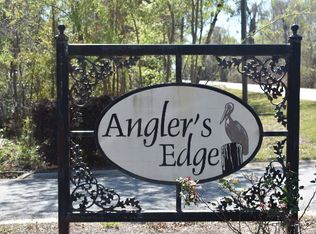 17 Sunrise Cir, Midway, GA 31320