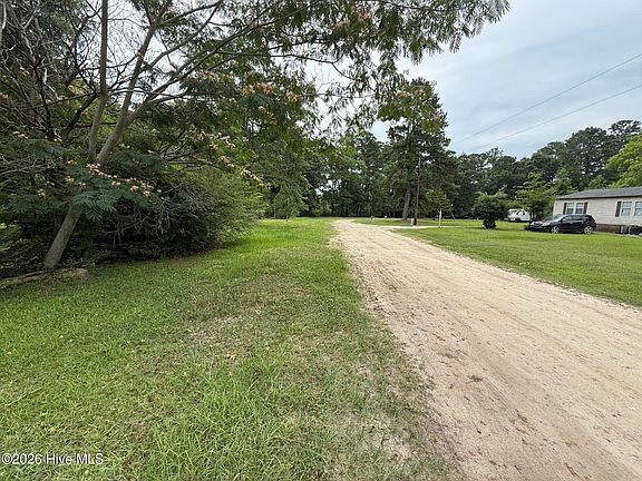 3rd image of 8964 Friendly Lane NE