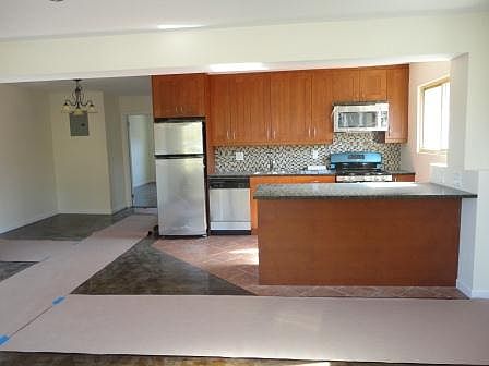 5th image of 2021 21st St